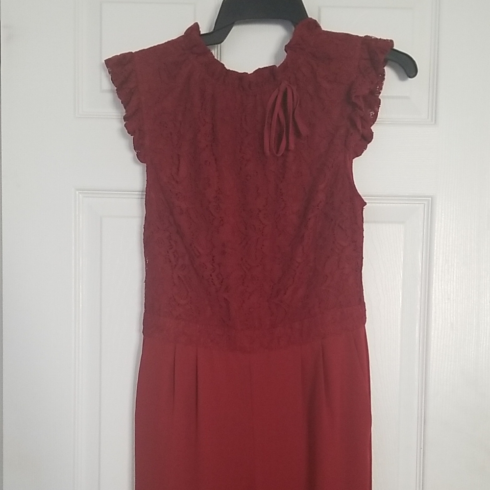 Romeo & Juliet Couture Burgundy Lace Dress